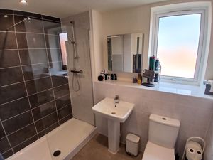 Photo 8- click for photo gallery